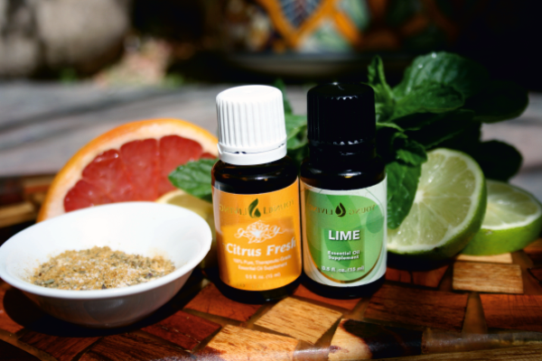 Aromatherapie / energetische Raindrop-Anwendung